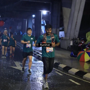 Runner Photo 7924370