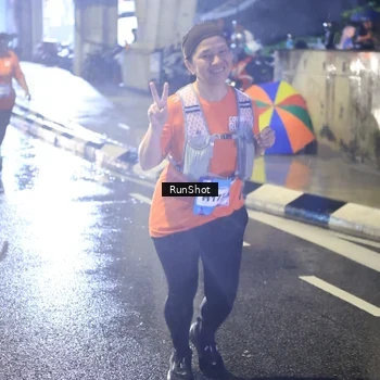 Runner Photo 7924371