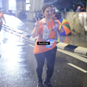 Runner Photo 7924374