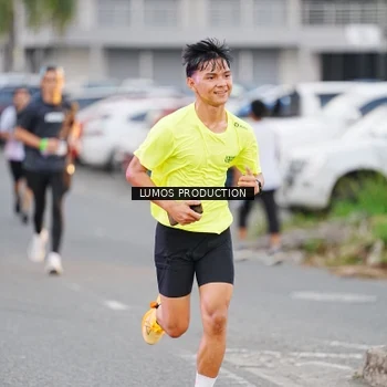 Runner Photo 7924382