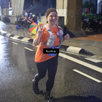 Runner Photo 7924412