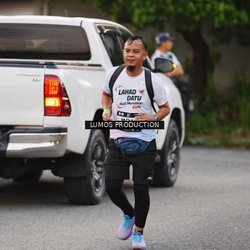 Runner Photo 7924424