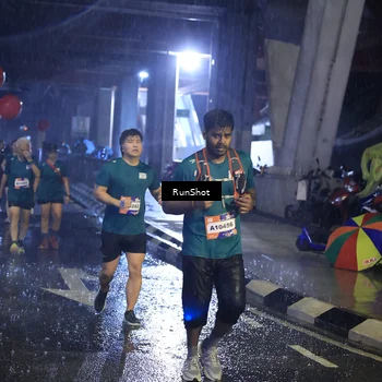 Runner Photo 7924428