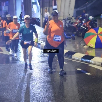 Runner Photo 7924431