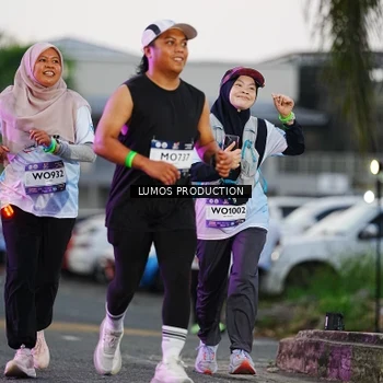 Runner Photo 7924436