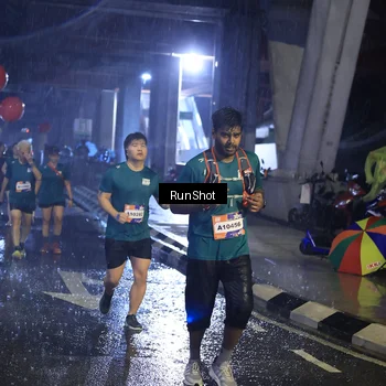Runner Photo 7924452