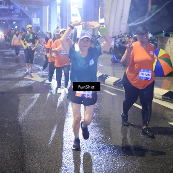 Runner Photo 7924465