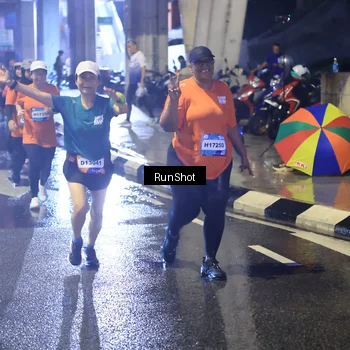 Runner Photo 7924491