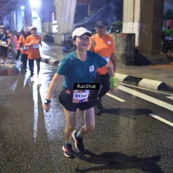 Runner Photo 7924495