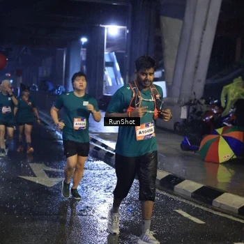 Runner Photo 7924500