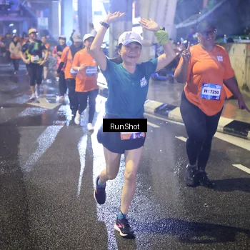 Runner Photo 7924502