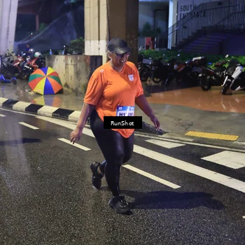Runner Photo 7924524