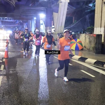 Runner Photo 7924533