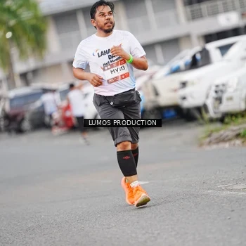 Runner Photo 7924546