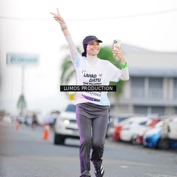 Runner Photo 7924551