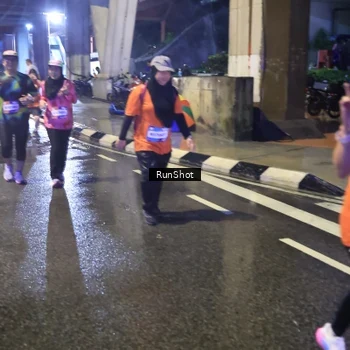 Runner Photo 7924584