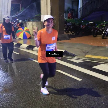 Runner Photo 7924591