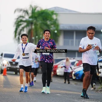 Runner Photo 7924592
