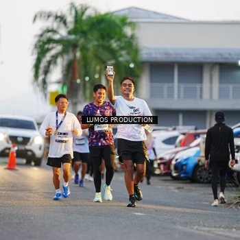 Runner Photo 7924596