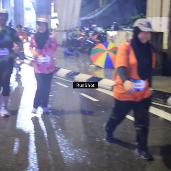 Runner Photo 7924609