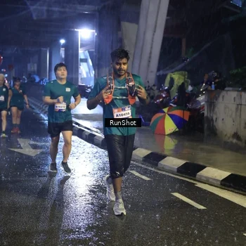 Runner Photo 7924631