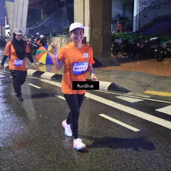 Runner Photo 7924632