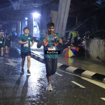 Runner Photo 7924647