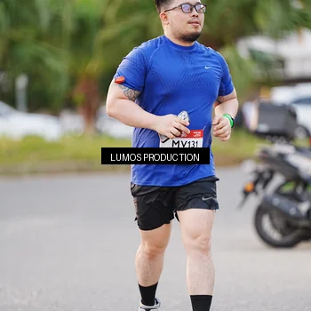 Runner Photo 7924659