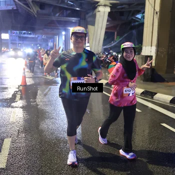 Runner Photo 7924663