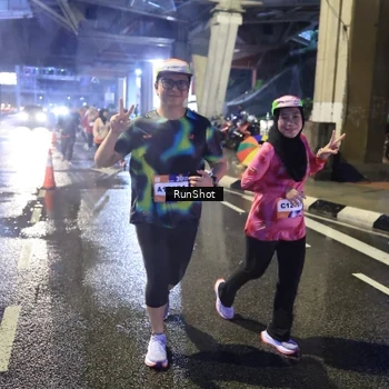 Runner Photo 7924667