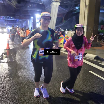Runner Photo 7924675