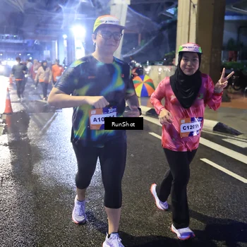 Runner Photo 7924680
