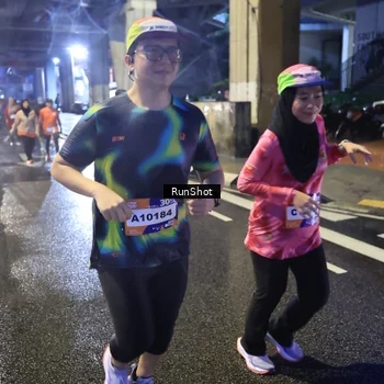 Runner Photo 7924685