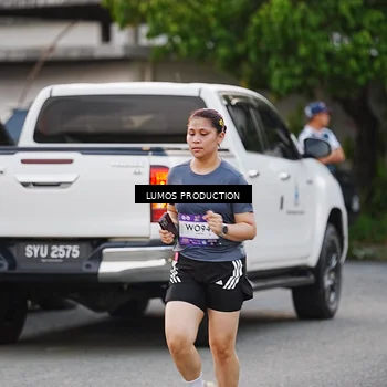 Runner Photo 7924687