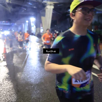 Runner Photo 7924691