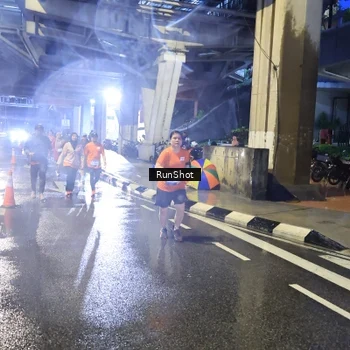 Runner Photo 7924714