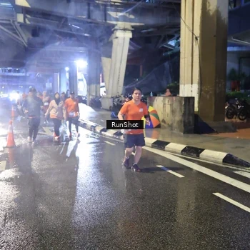 Runner Photo 7924718