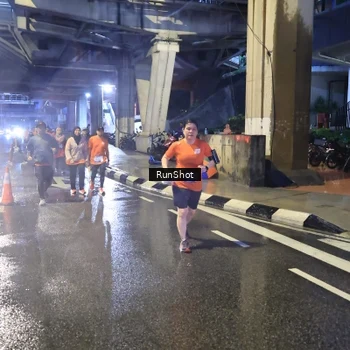 Runner Photo 7924725