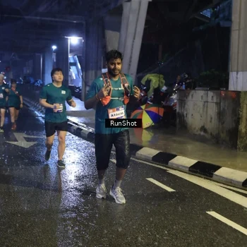 Runner Photo 7924726