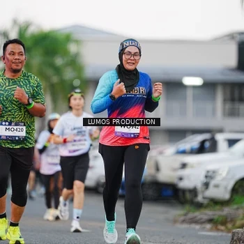 Runner Photo 7924734