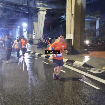 Runner Photo 7924738