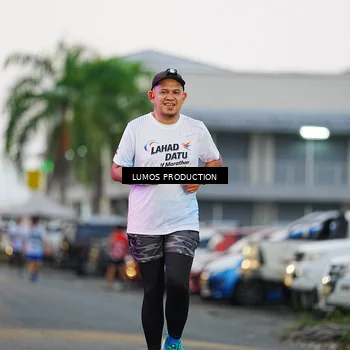 Runner Photo 7924740