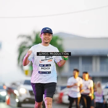 Runner Photo 7924741