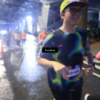 Runner Photo 7924746