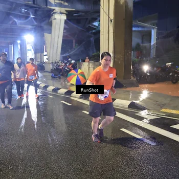 Runner Photo 7924752