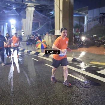 Runner Photo 7924757