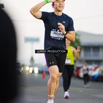 Runner Photo 7924771