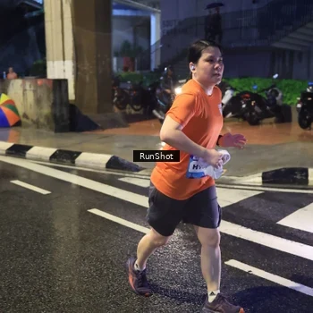 Runner Photo 7924780
