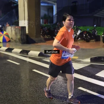 Runner Photo 7924781