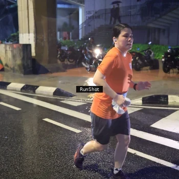 Runner Photo 7924783